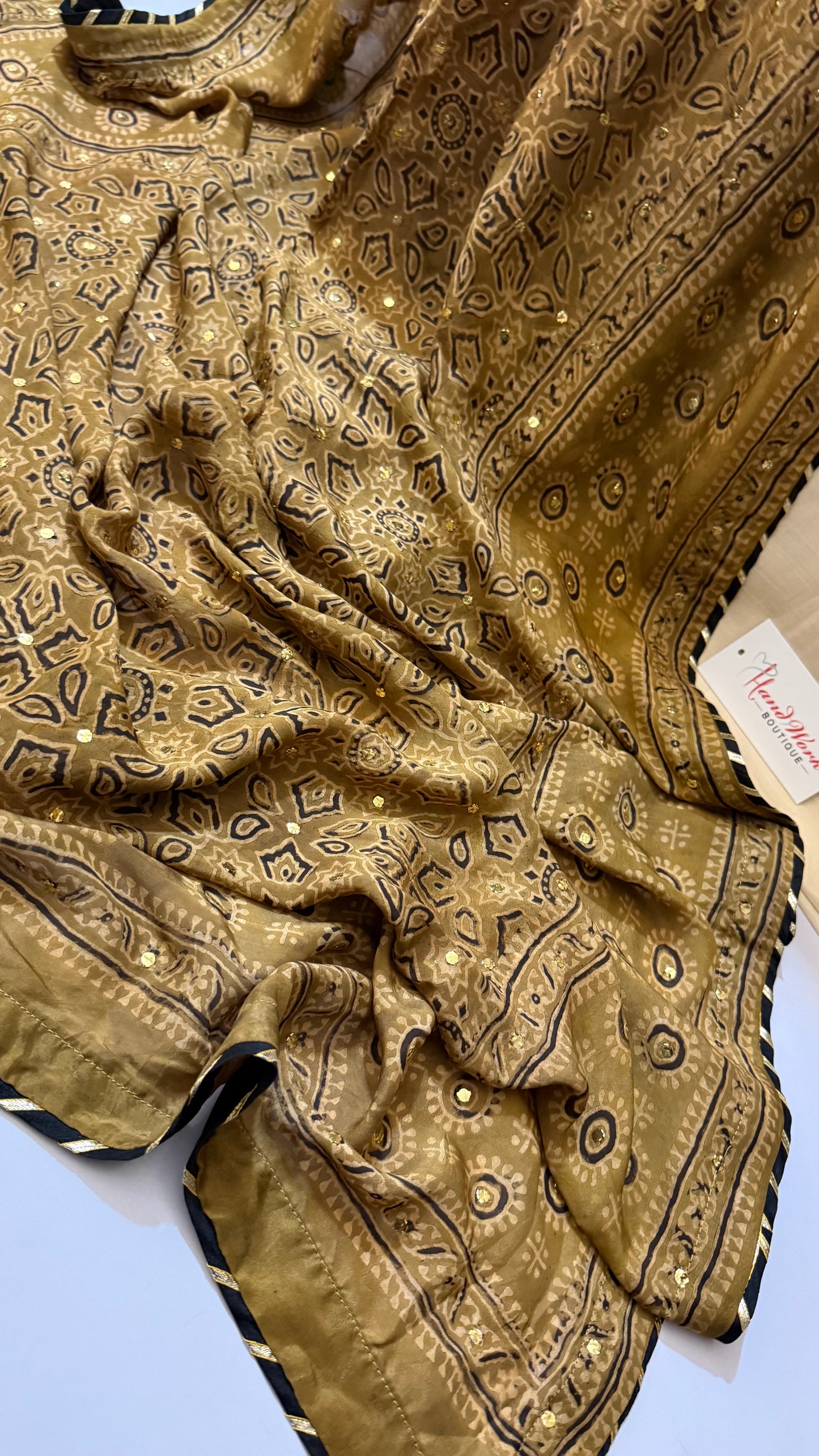 Raw silk with Medium silk advance payment