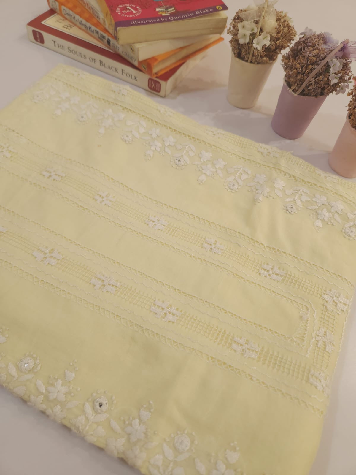 Light Lemon shade with white Tarkashi & embroidered shirt
