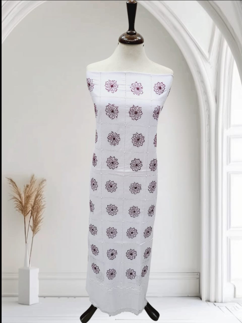 White Tarkashi box shedow shirt