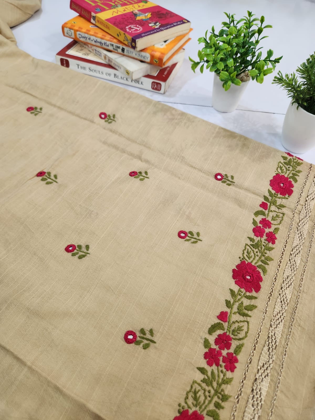 Premium Raw Silk Tarkashi 3pc advance payment