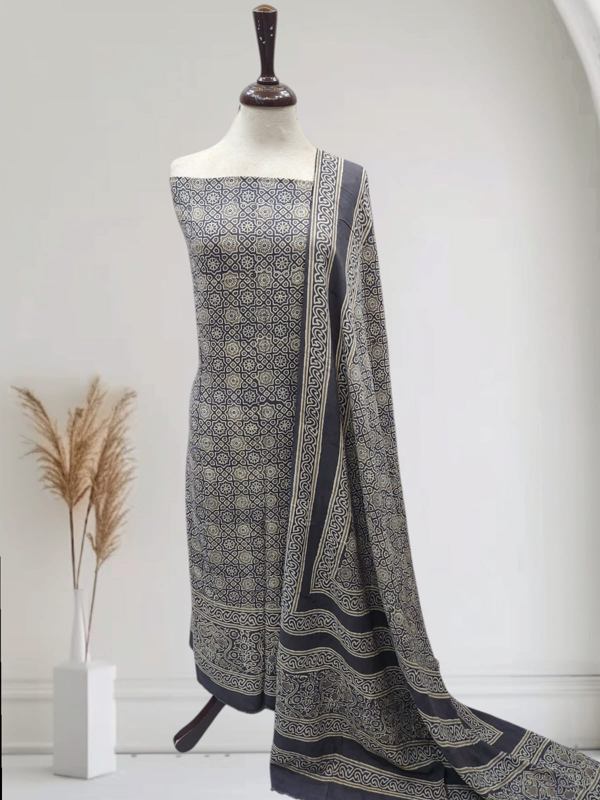 Natural dyed linen 2pc