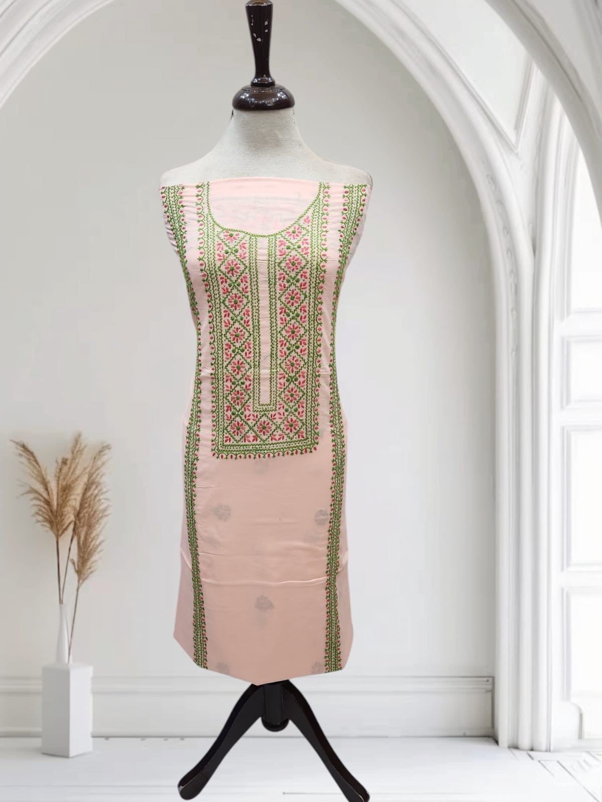 Baby pink shade Lawn shirt sale wali