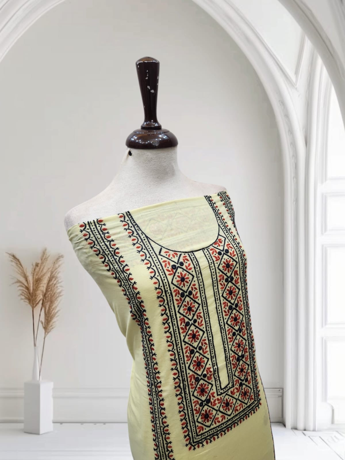 Lawn sale wali shirt