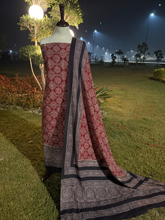Lawn Natural dyed shirt and dupatta