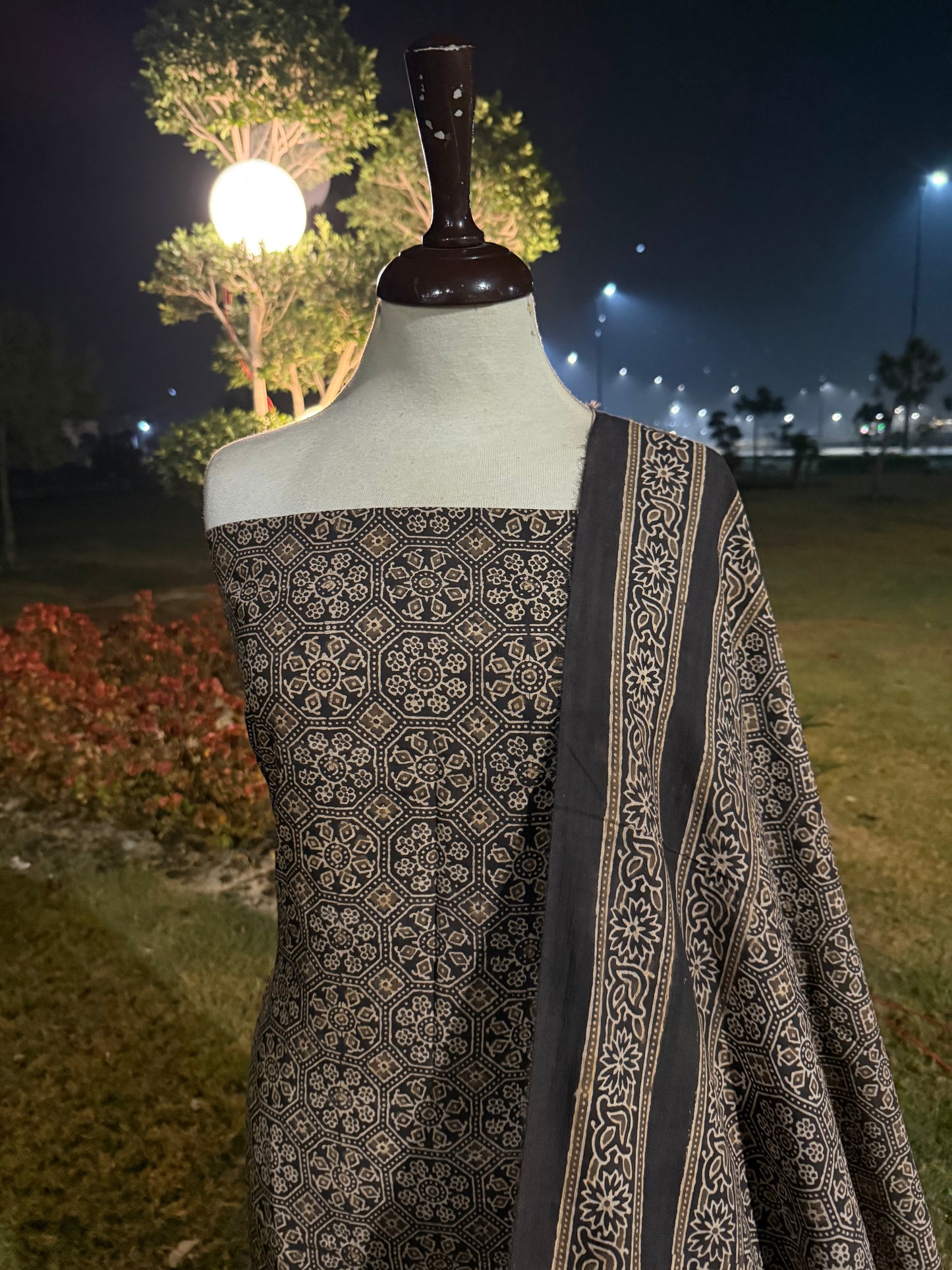 Lawn Natural dyed shirt and dupatta