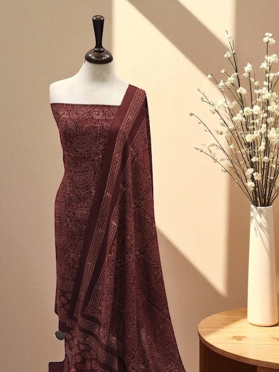 Nayural dyed lawn 2pc Maroon