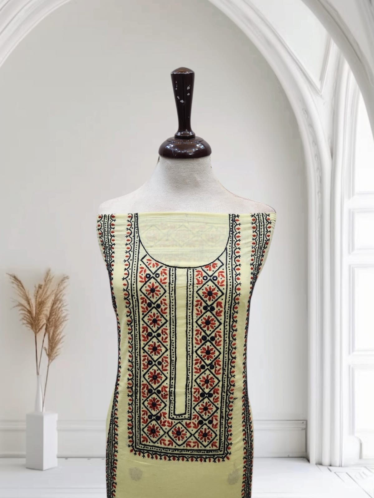 Lawn sale wali shirt