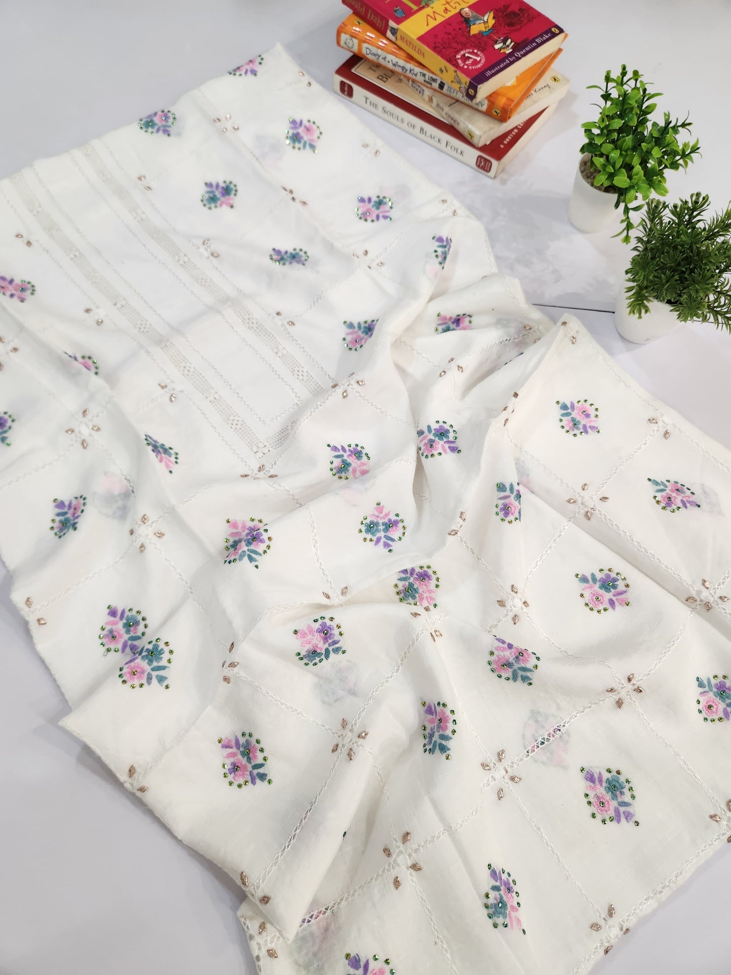 Premium Raw Silk tarkashi 3pc advance payment