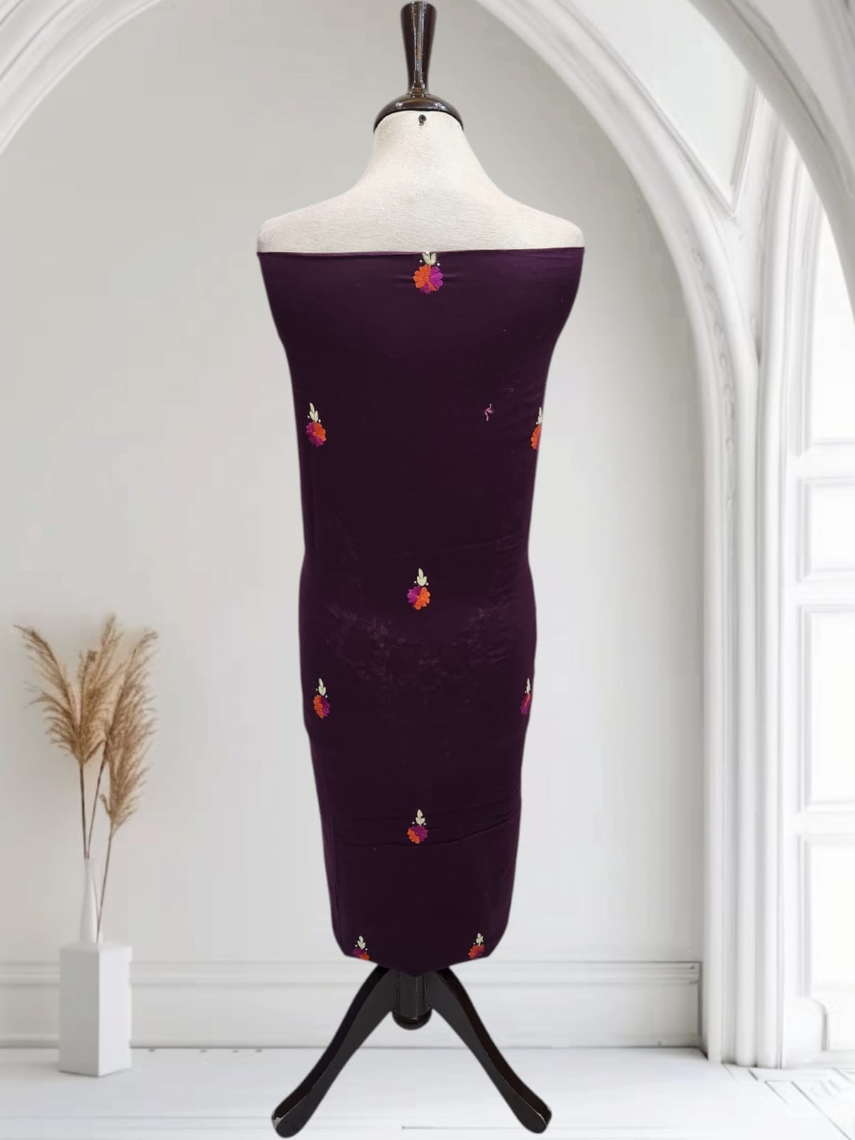 Sasti wali sale lawn Hand embroidered shirt