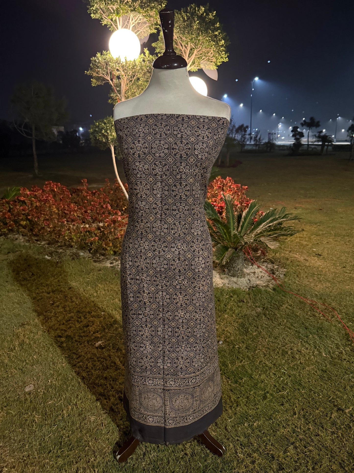 Lawn Natural dyed shirt and dupatta