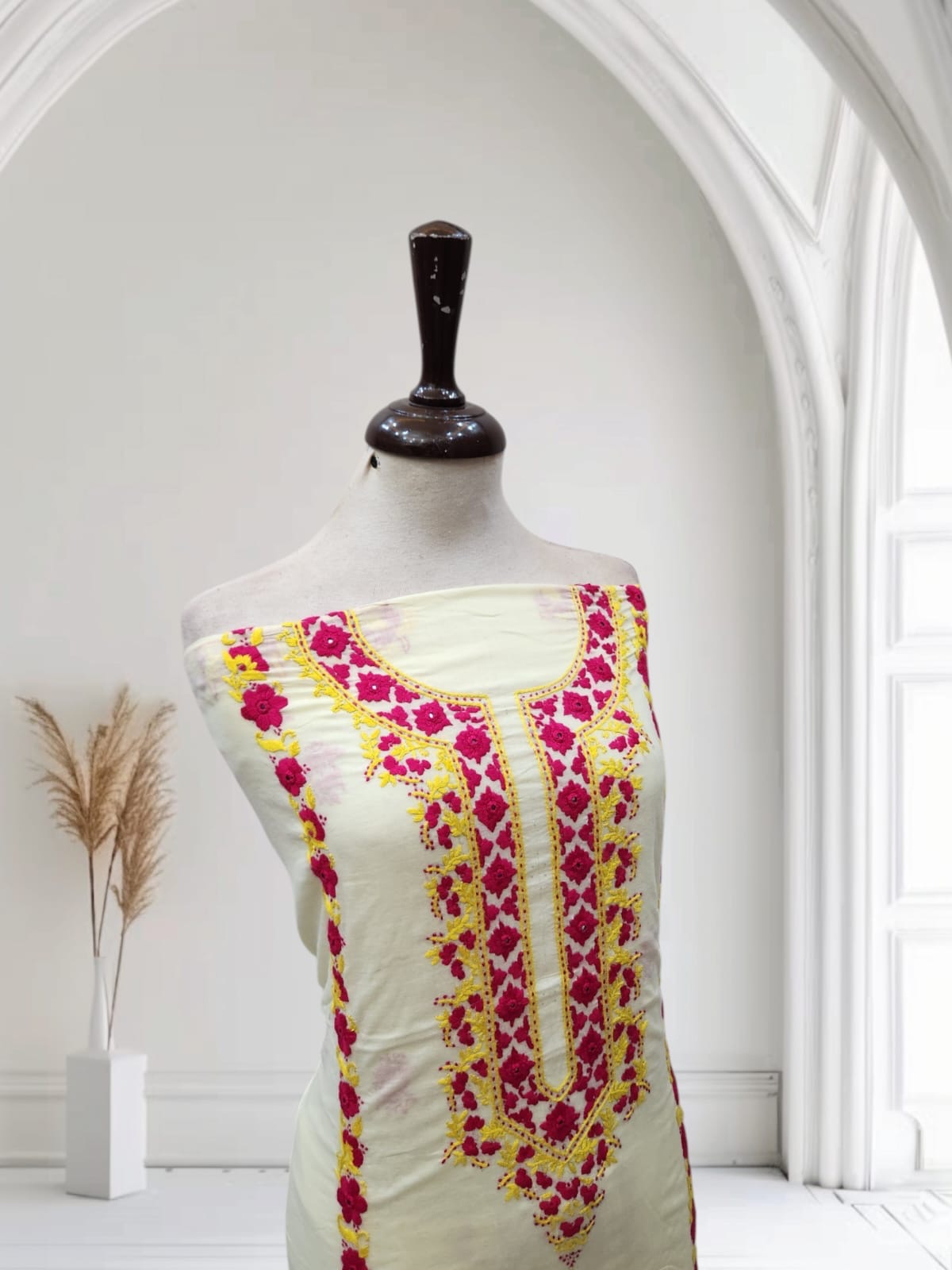 Gull e sitta lawn hand embroidered shirt Lemon