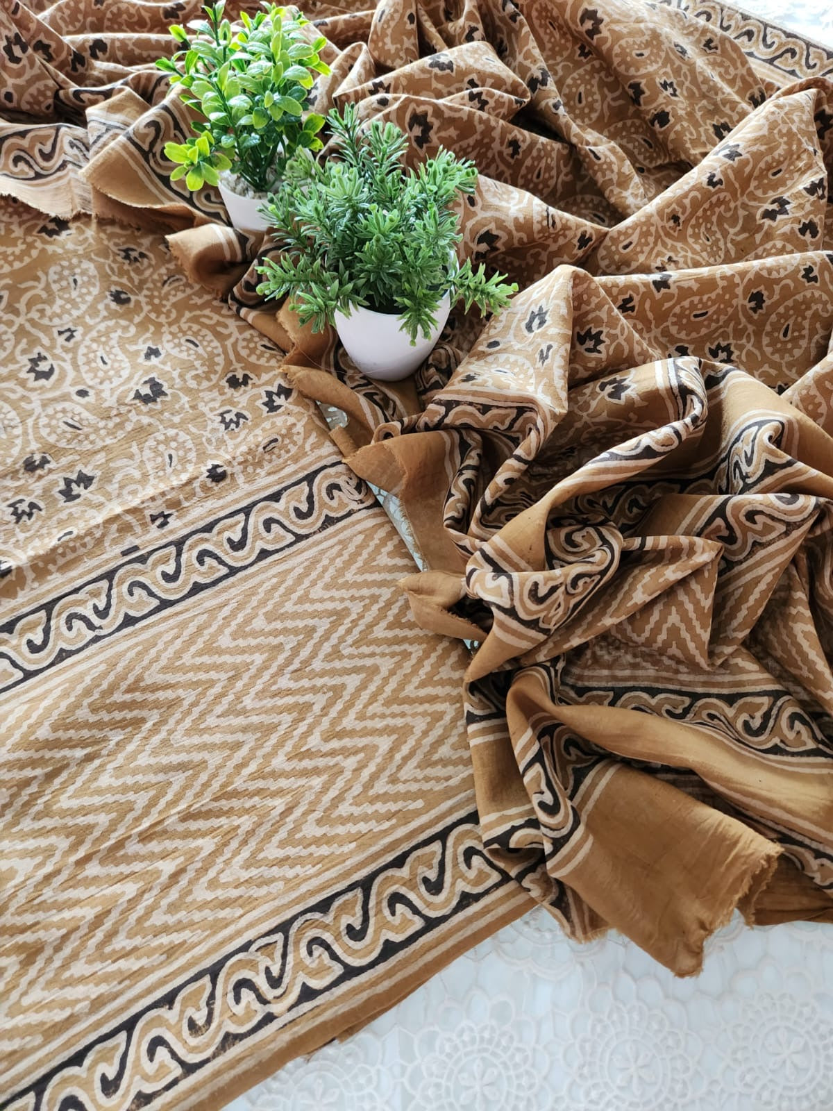 Lawn Natural Dyed 2pc advance payment