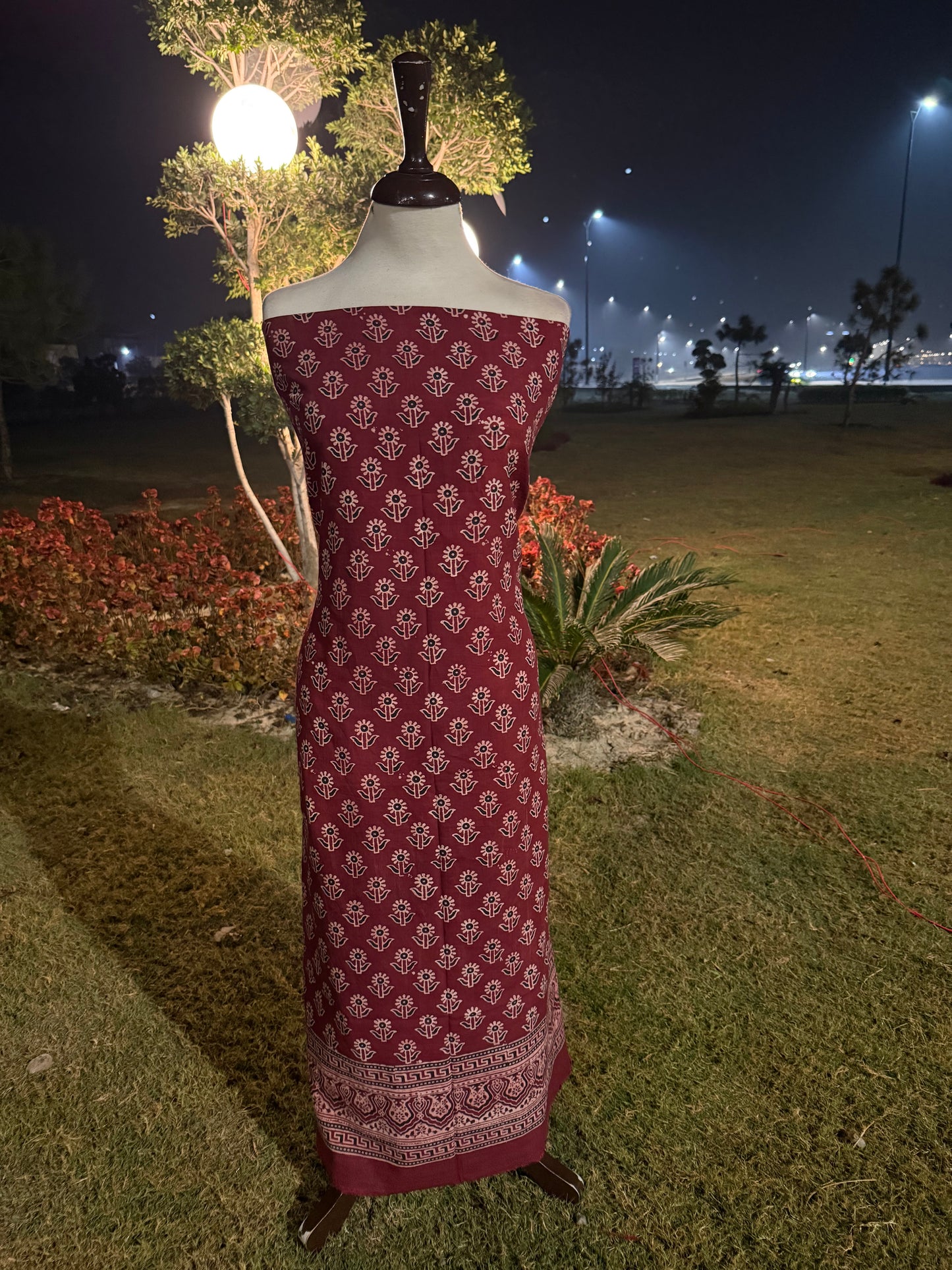 Lawn Natural dyed Shirt and dupatta