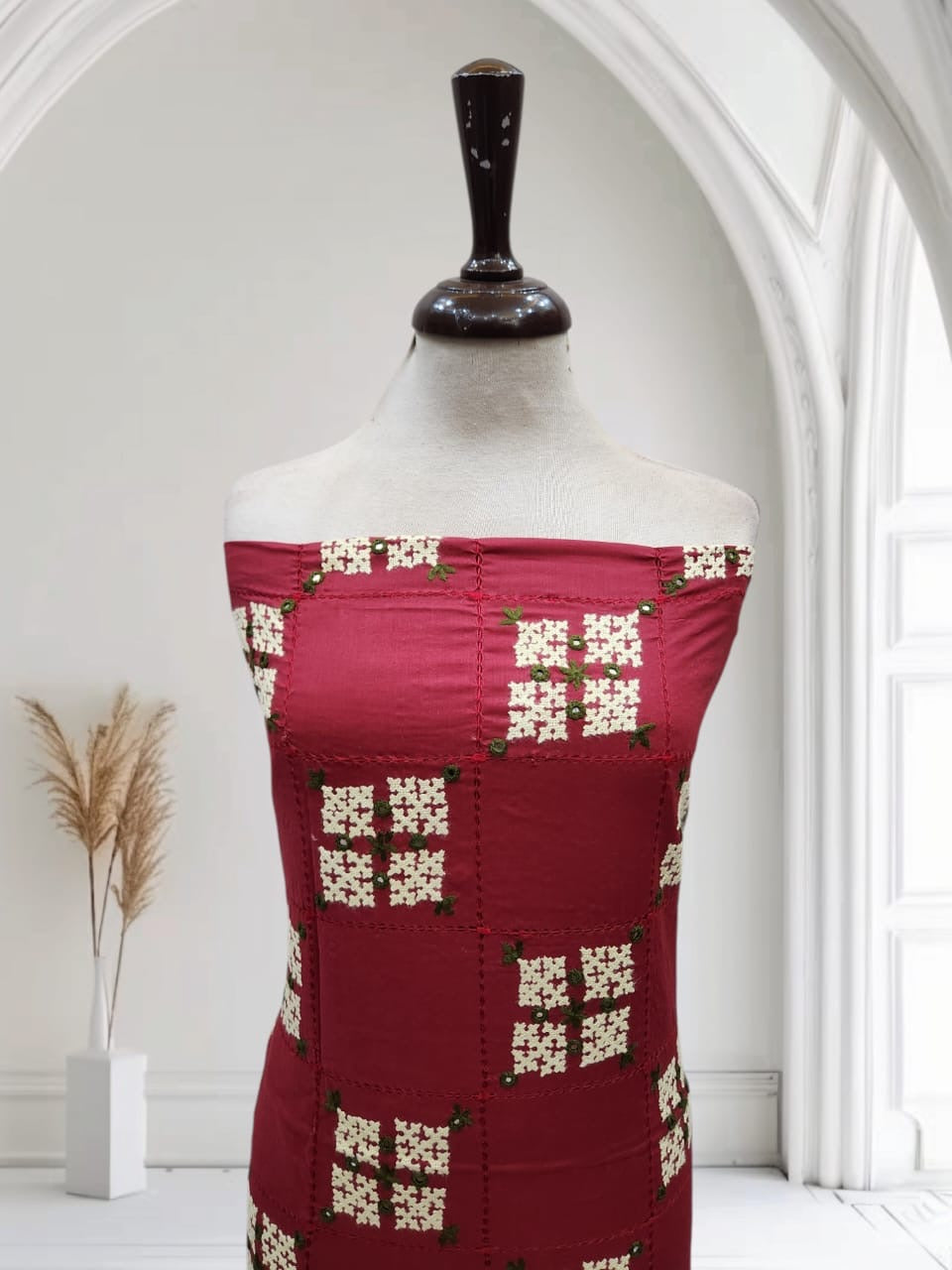 Tarkashi Lawn hand Embroidered shirt