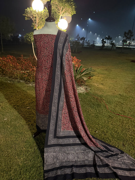 Lawn Natural dyed shirt and dupatta