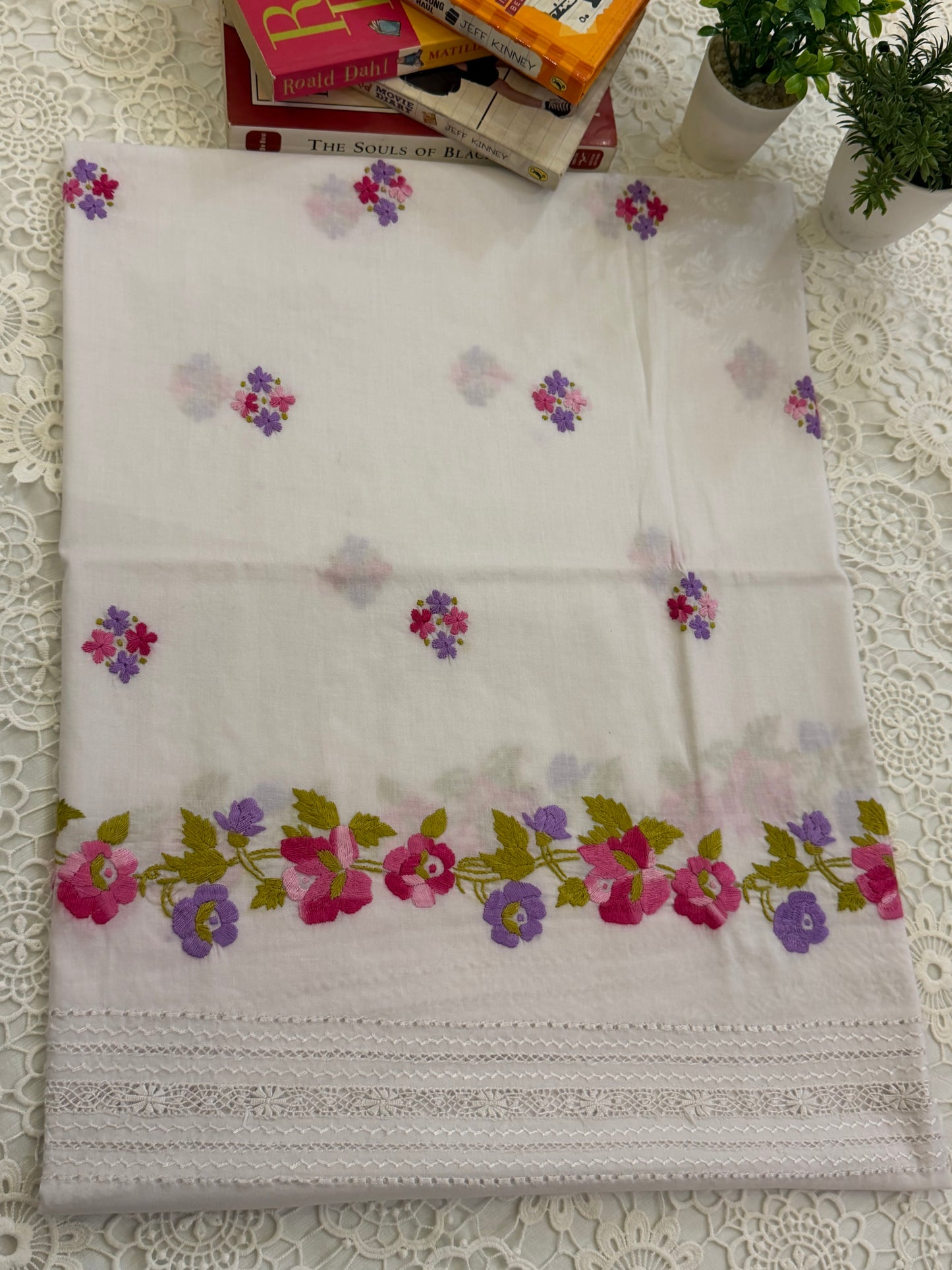 Elegant Tarkashi Trouser