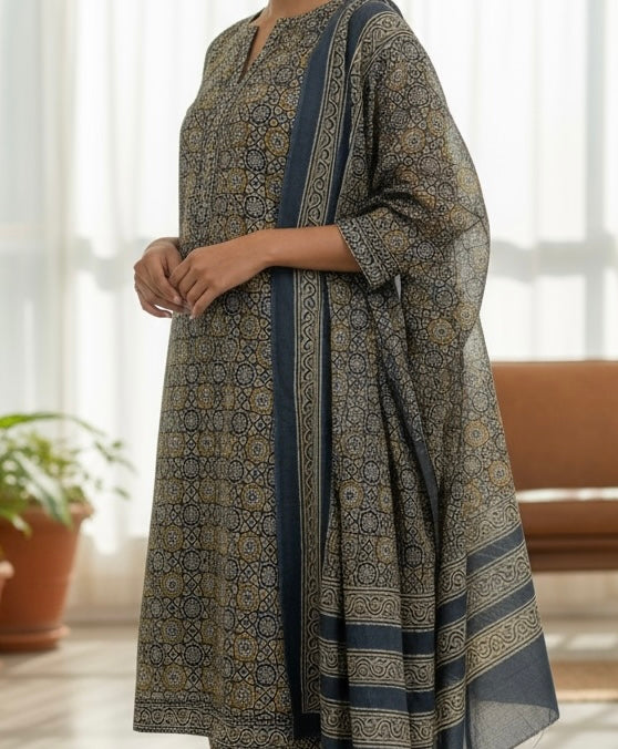 Linen 2pc natural dyed