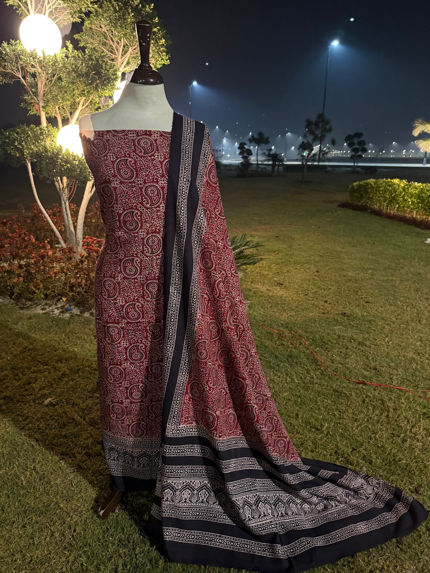Lawn Natural dyed shirt and dupatta