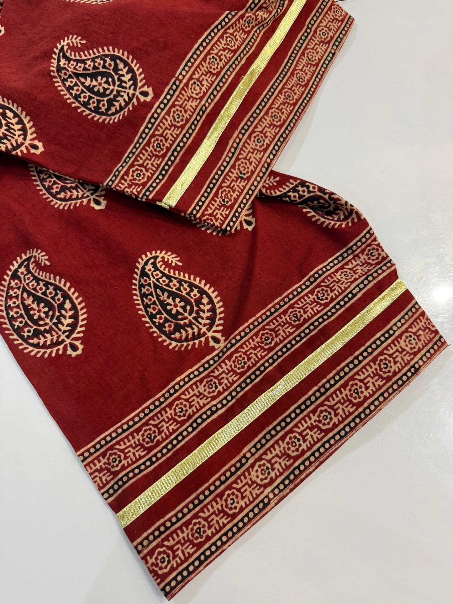 Farshi shalwar Medium to Large Maroon