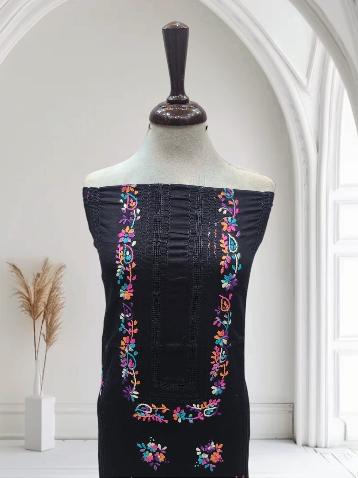 Black Tarkashi with Multi threads