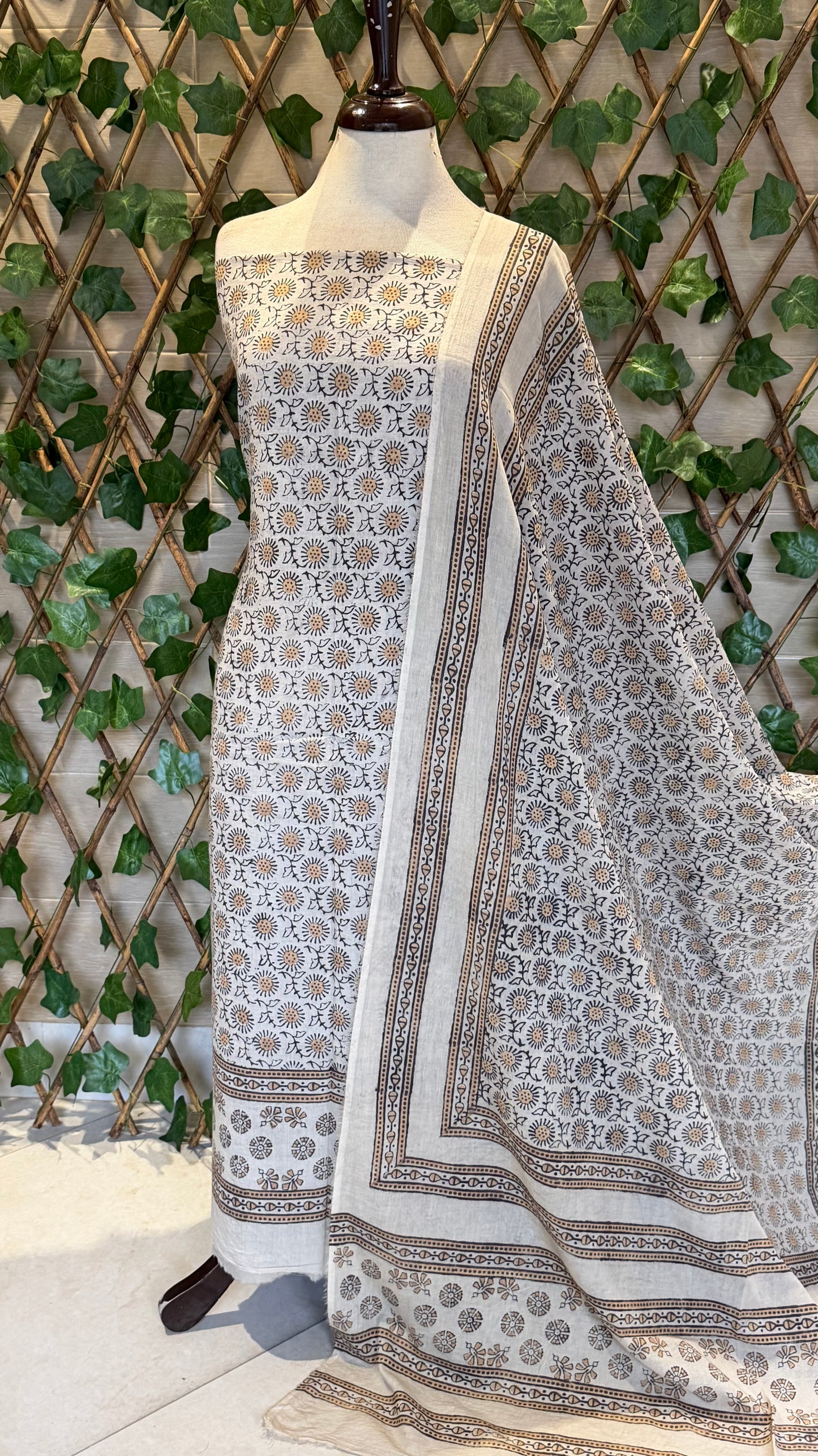 Lawn Natural dyed shirt and dupatta