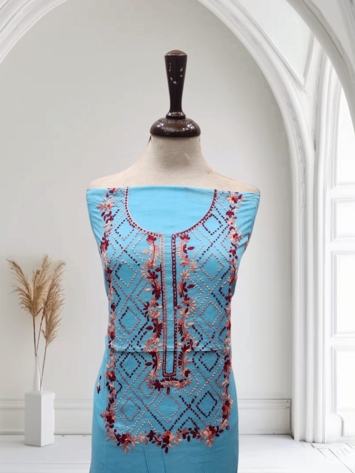 Kanthakari with bor hand embroidered lawn shirt