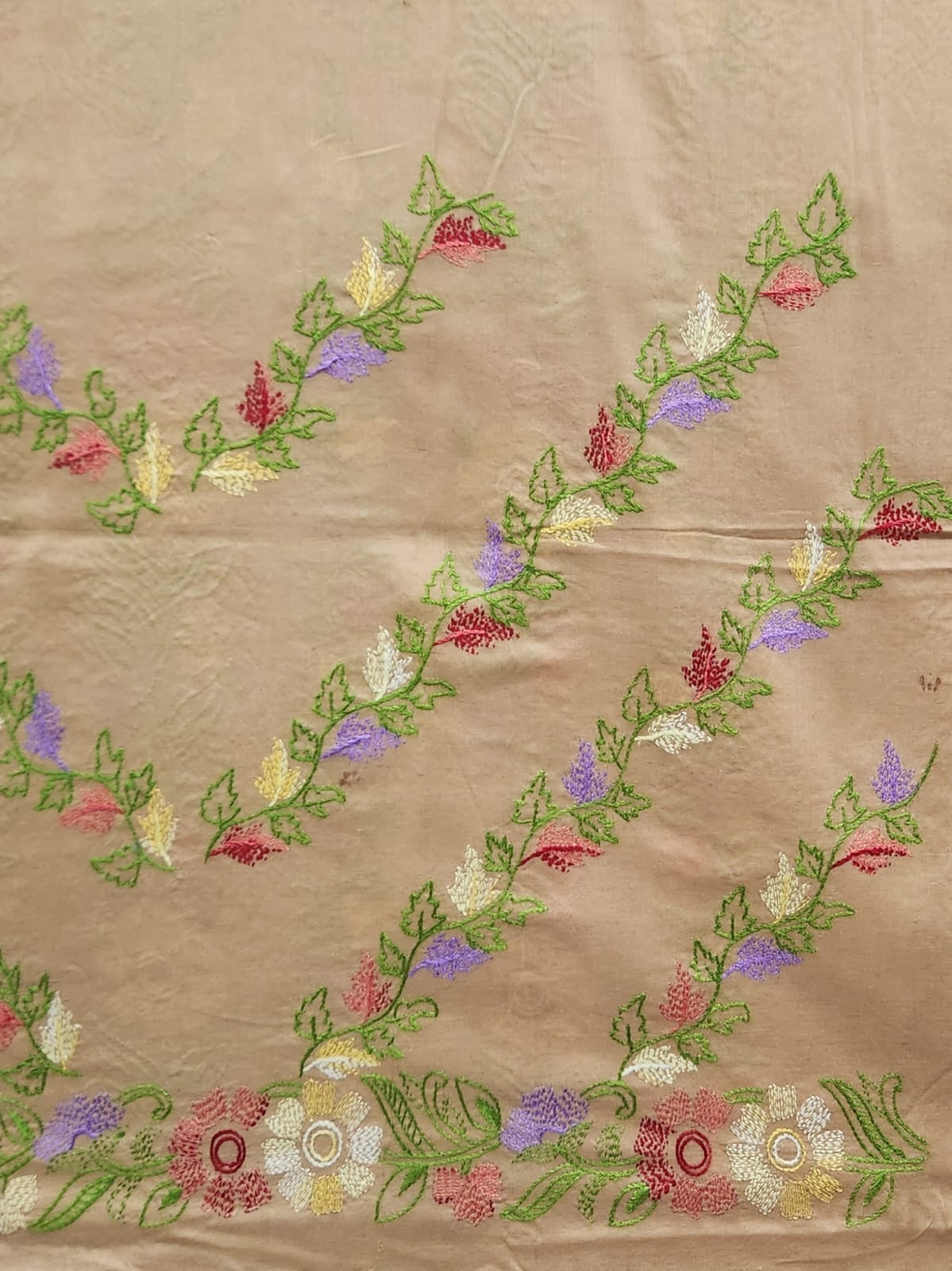 Kashmiri jaal hand embroidered lawn shirt