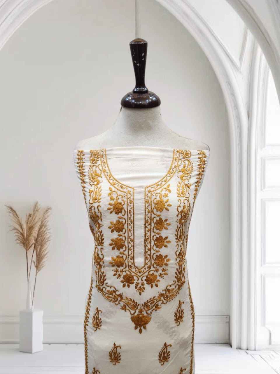 Lawn shirt with heavy embroidered sleeves