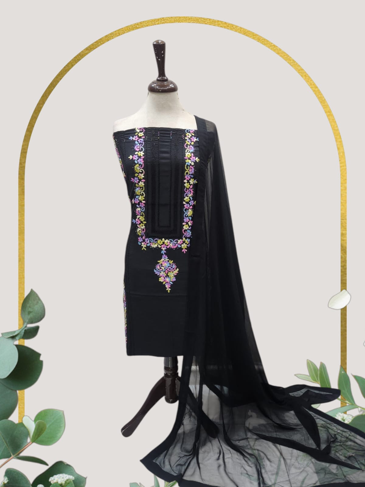 Raw Silk Tarkashi with thread and cut dana Eid Collection