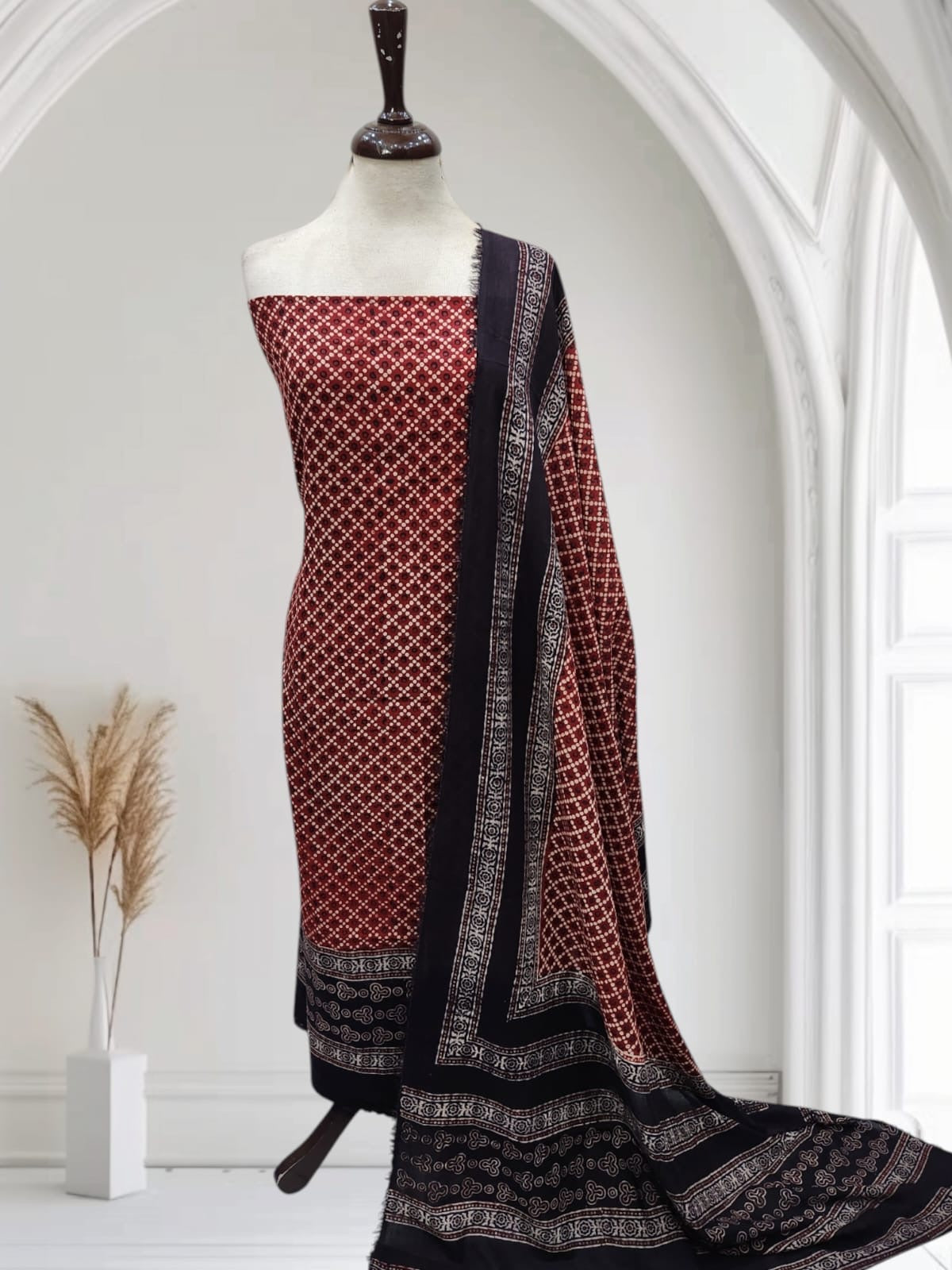 Lawn Natural dyed 2pc