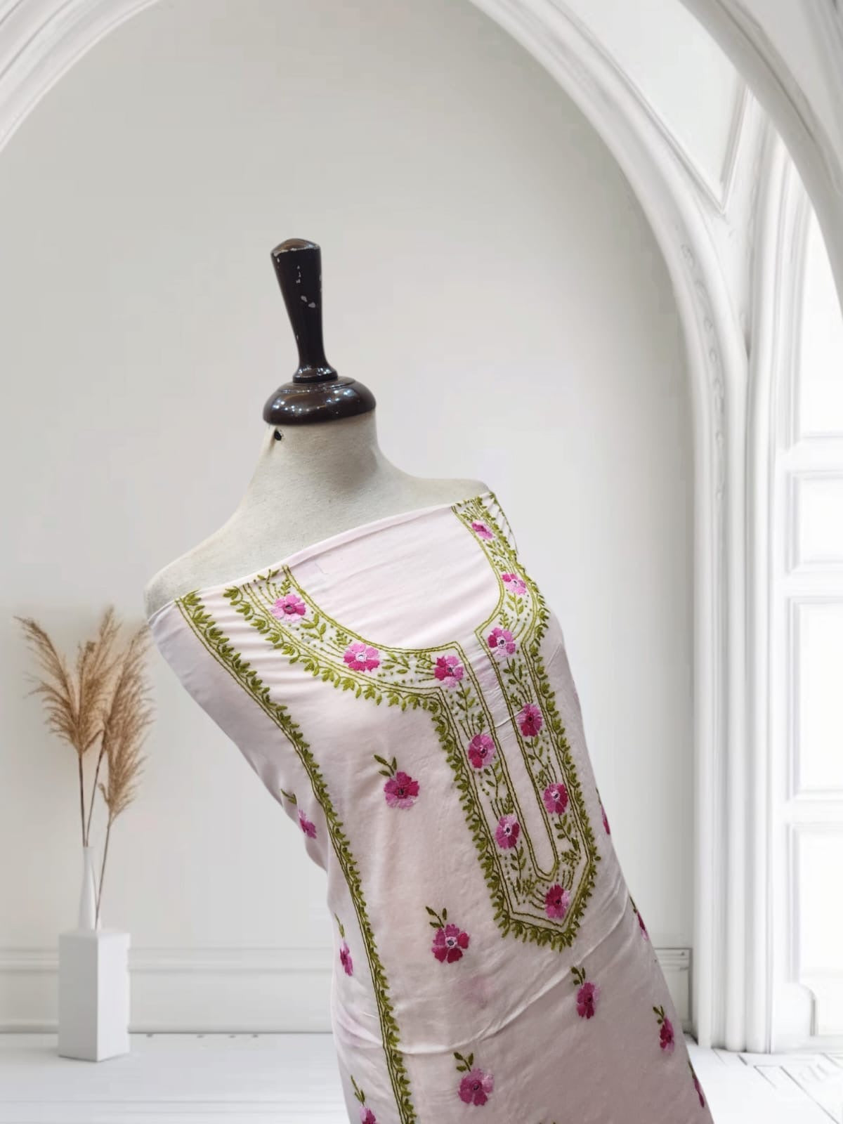 Most beautiful Daman embroidered lawn shirt