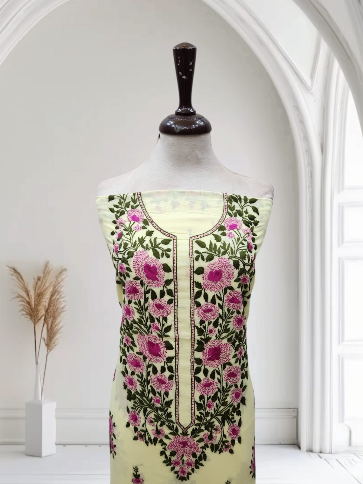 Kanthakari lawn shirt