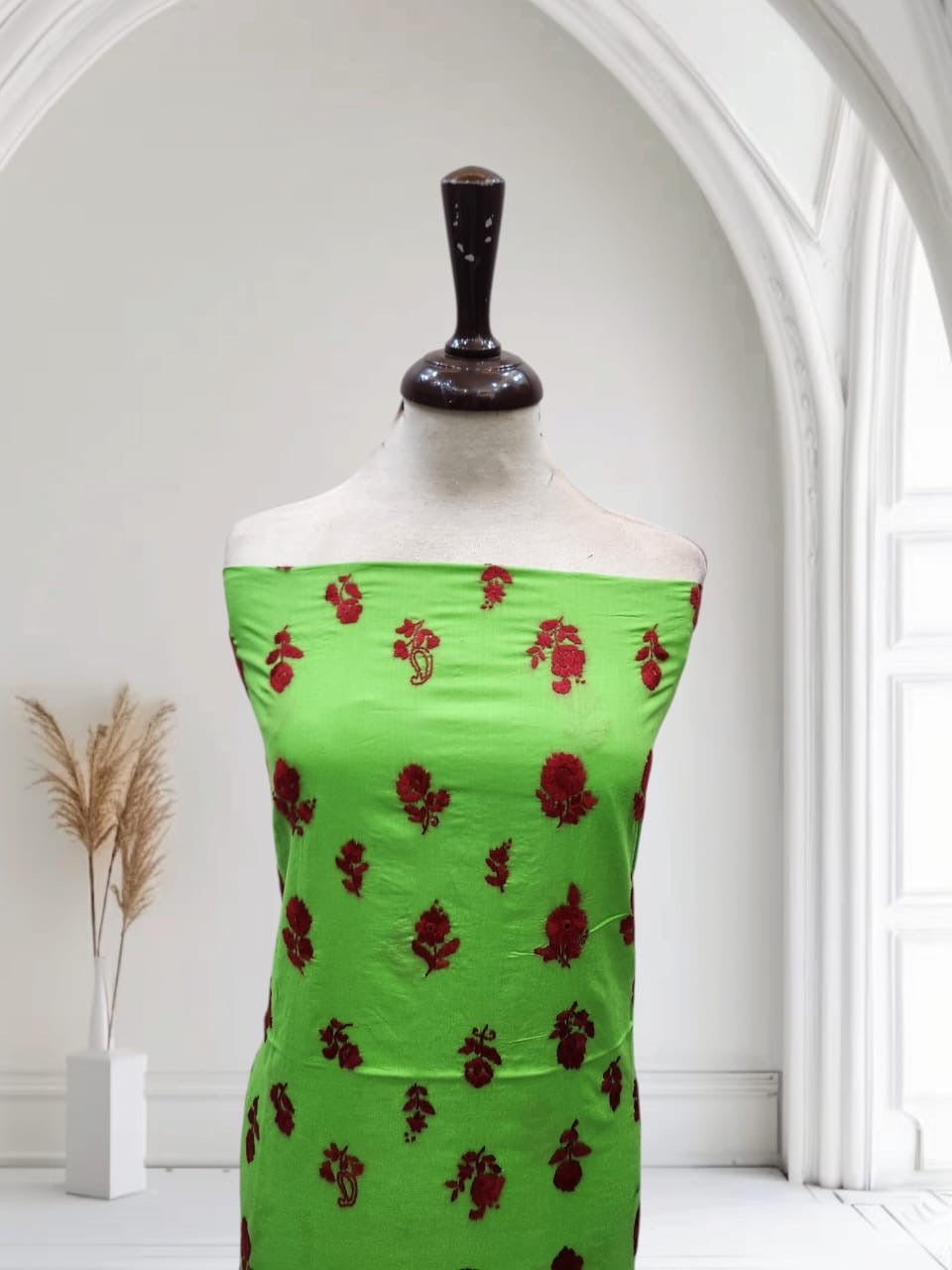 Branded lawn hand embroidered ulta sedha design