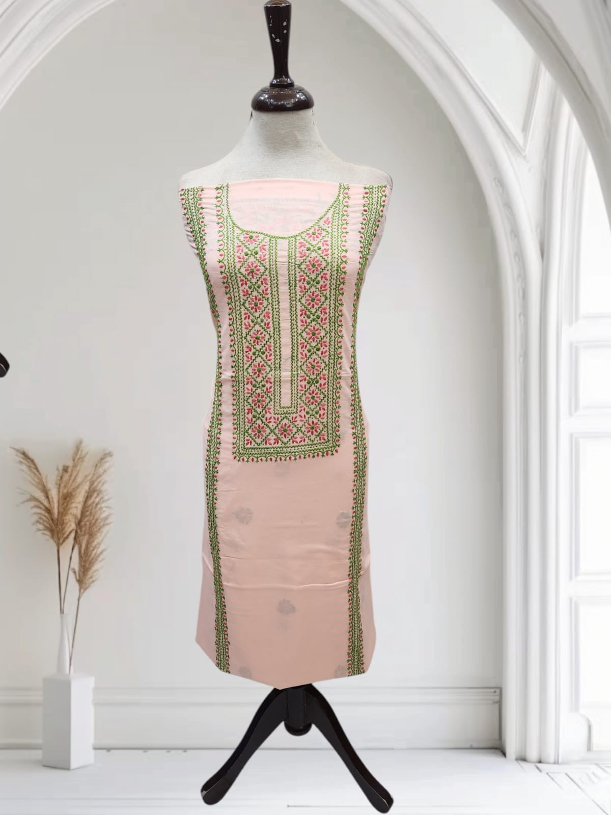 Baby pink shade Lawn shirt sale wali
