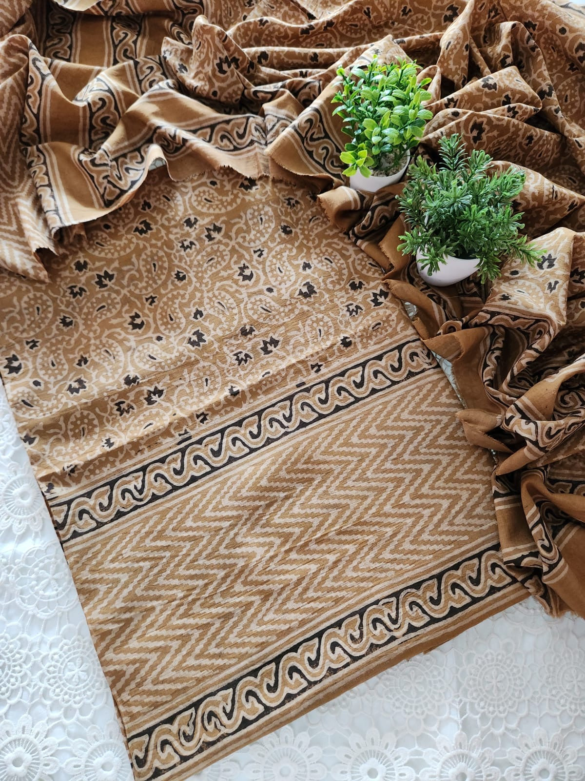 Lawn Natural Dyed 2pc advance payment