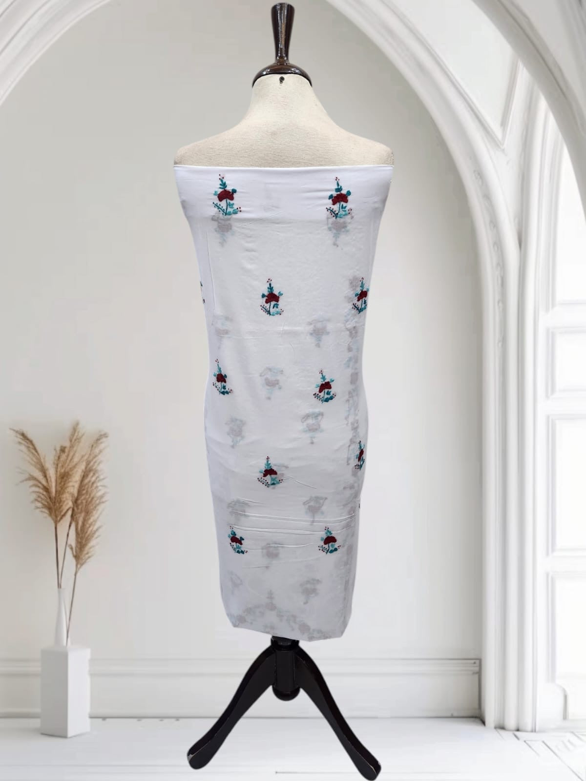 Most awaited lawn hand embroidered shirt