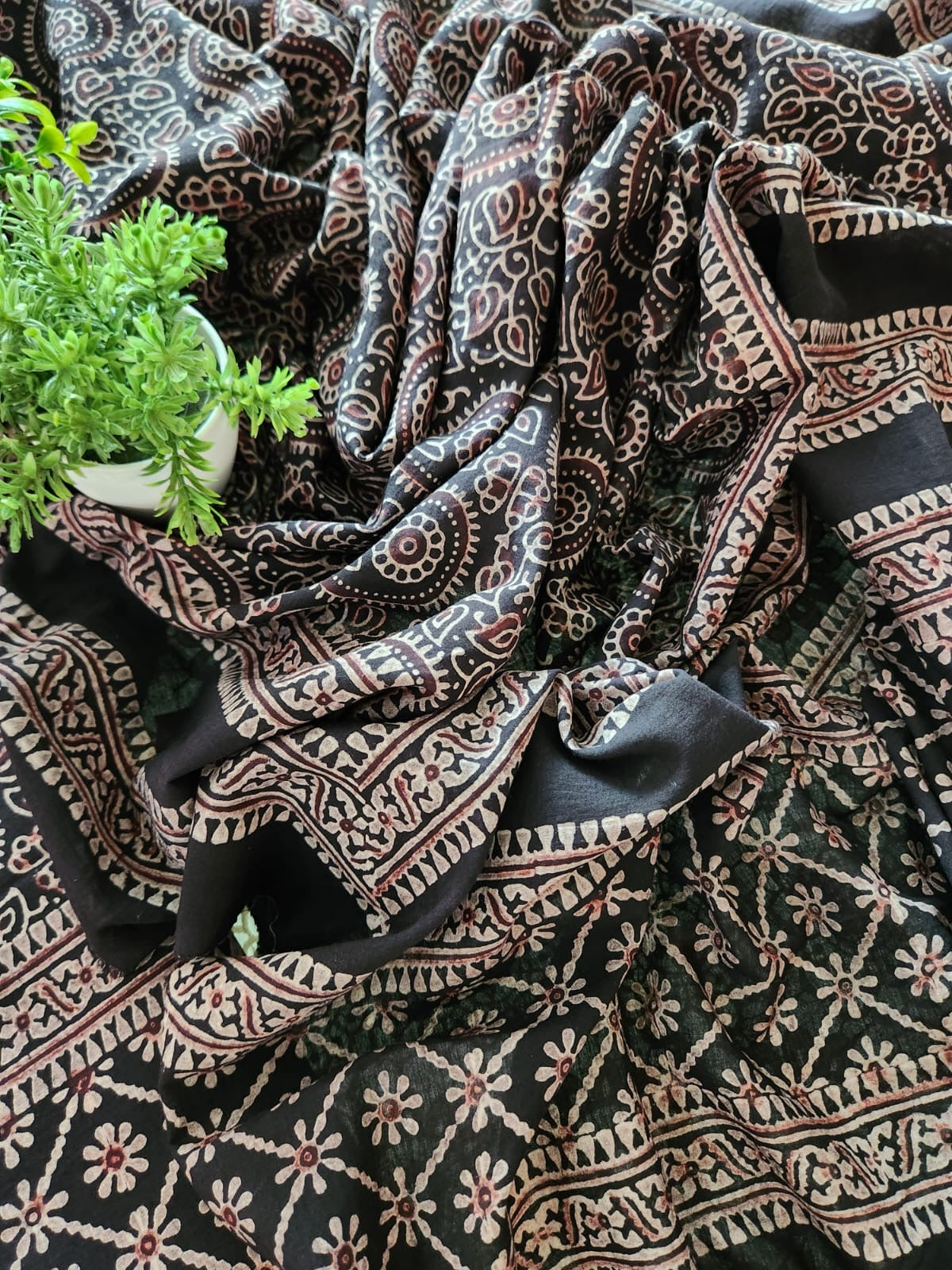 Lawn Natural dyed 2pc advance payment