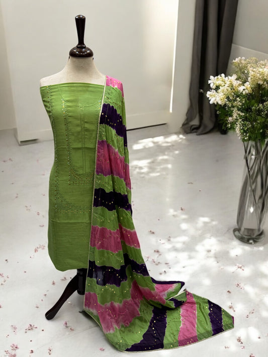 Chata Pati with Mukesh Medium silk & Raw silk